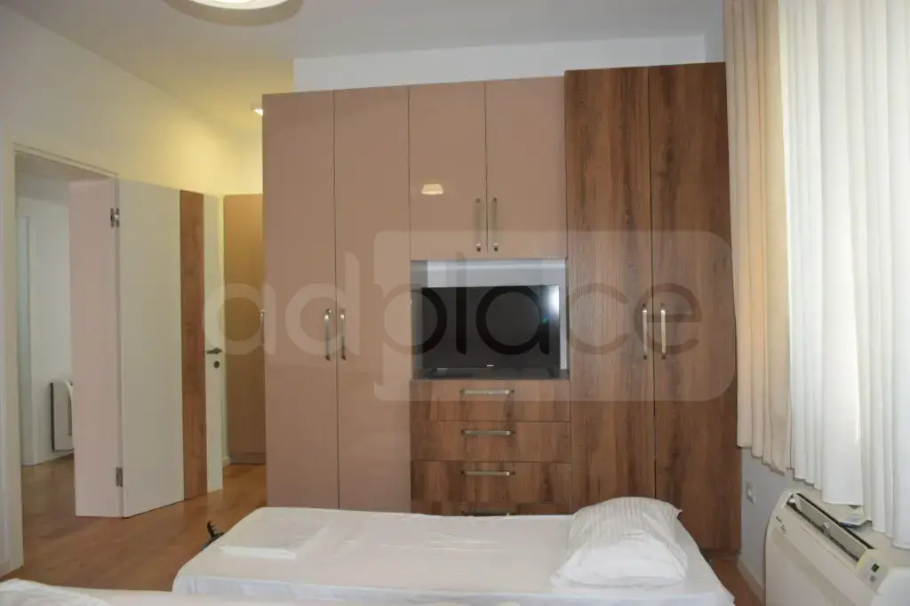 Vilë  300m²