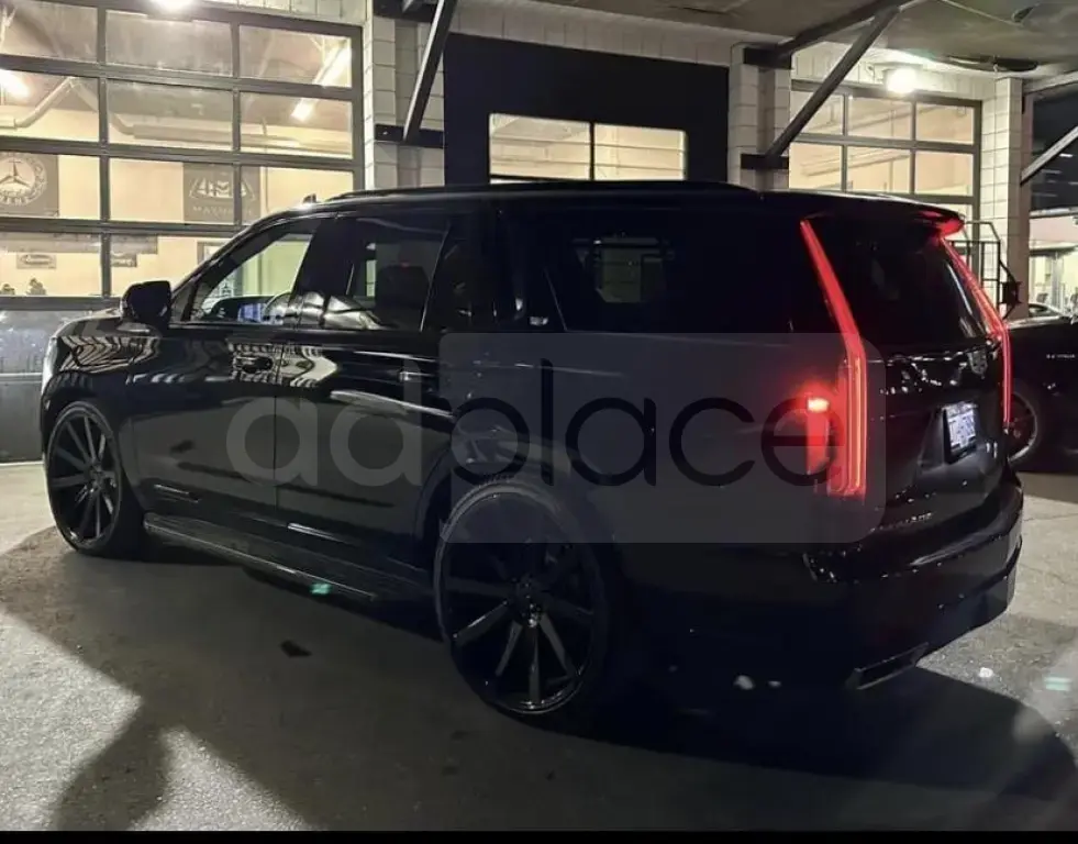 Cadillac Escalade V (2021-) 2023, 4 700 km