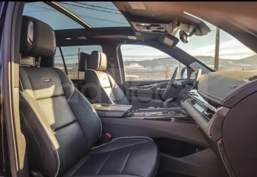Cadillac Escalade V (2021-) 2023, 4 700 km