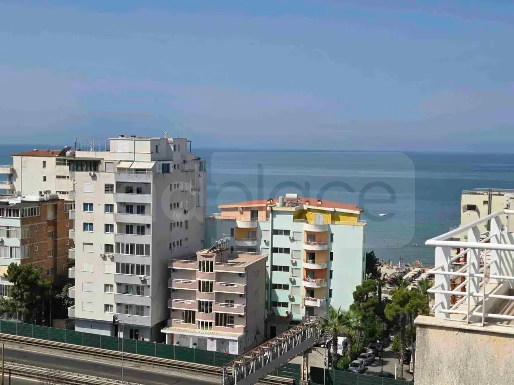 Apartament  100m² 8 floor