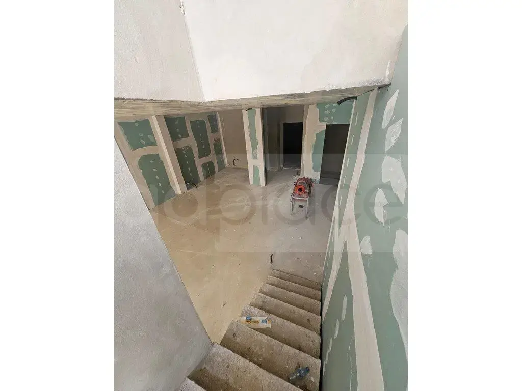 Vilë  471.2m²