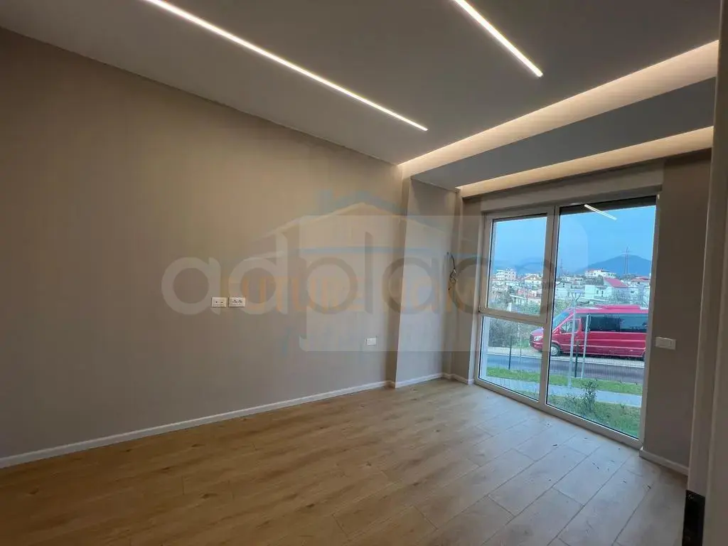 Vilë  196.5m²