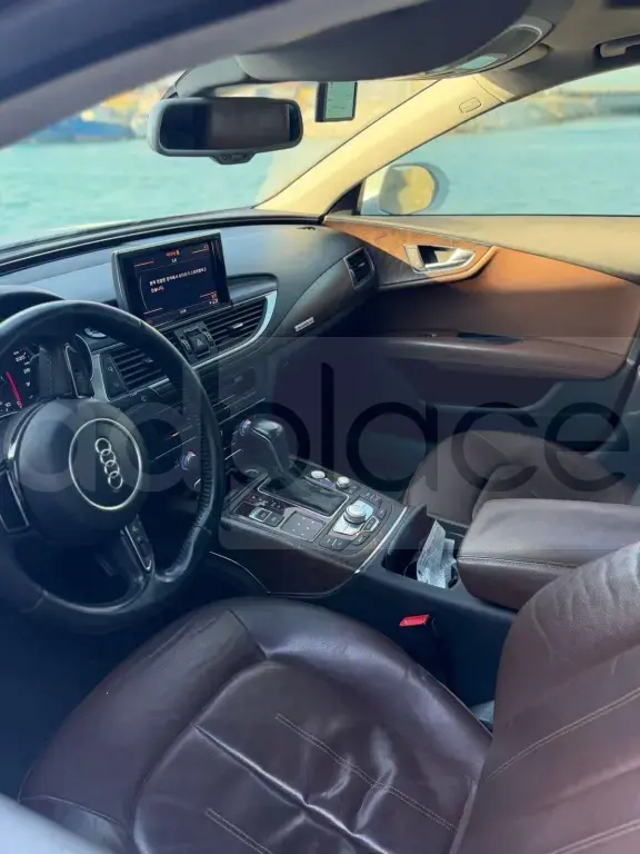 Audi A7 4G Facelift  2016, 233 000 km