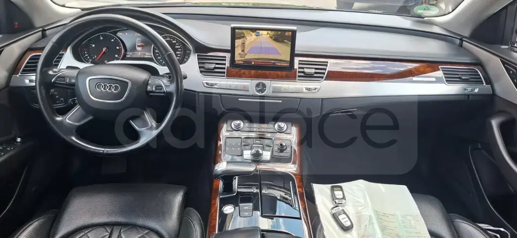 Audi A8 D4  2011, 222 000 km