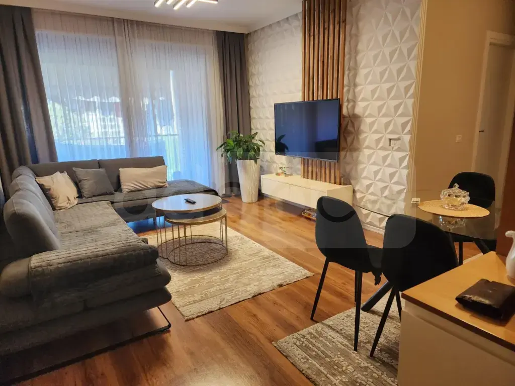 Apartament 3 rooms 90m² 2 floor