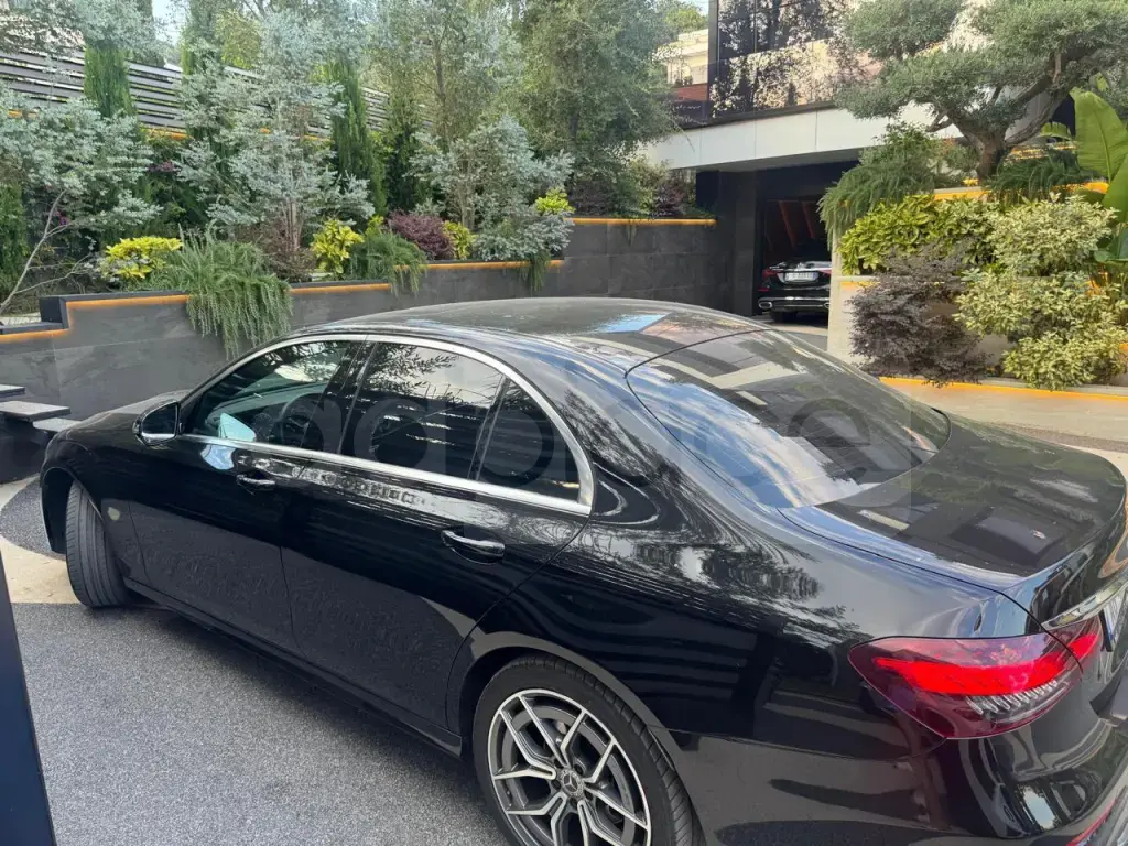 Mercedes-Benz E-Class AMG W213  2023, 45 000 km