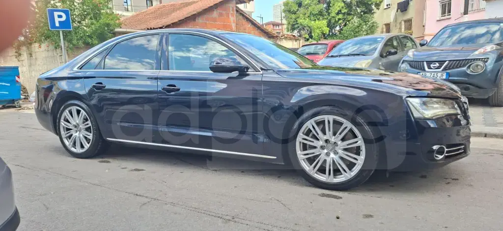 Audi A8 D4  2011, 222 000 km