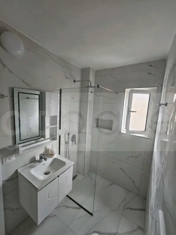 Apartament 2 rooms 60m² 4 floor