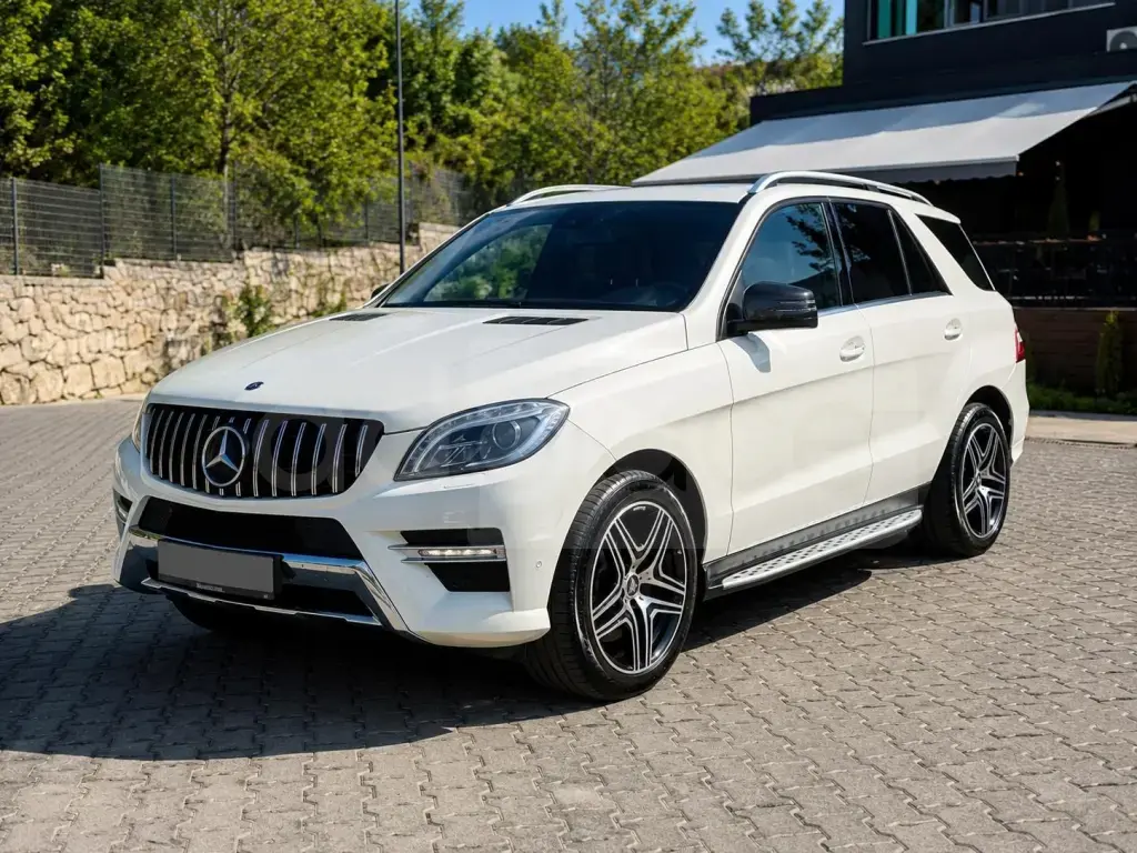 Mercedes-Benz M-Class AMG W166  2013, 178 000 km