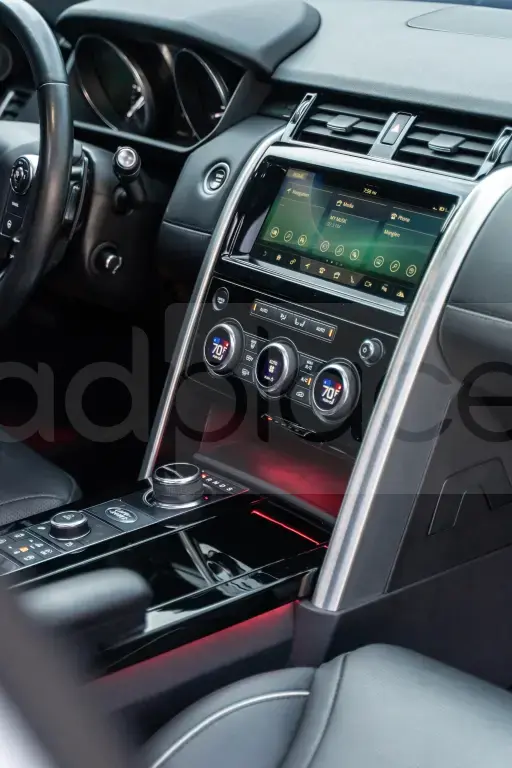 Land Rover Discovery V  2018, 152 000 km