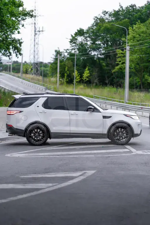 Land Rover Discovery V  2018, 152 000 km