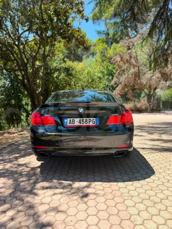 BMW 7 series F01/F02/F07  2012, 200 000 km