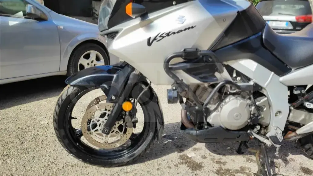 shitet SUZUKI