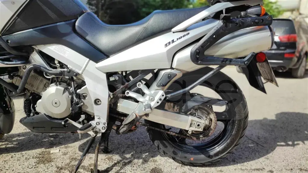 shitet SUZUKI