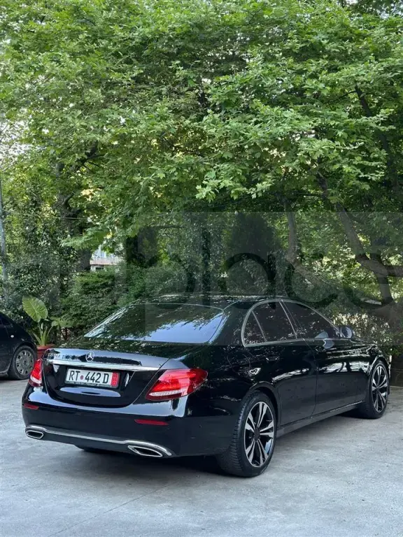 Mercedes-Benz E-Class W213  2018, 190 000 km