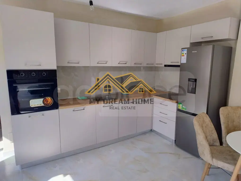 Apartament 1 room 70m² 2 floor