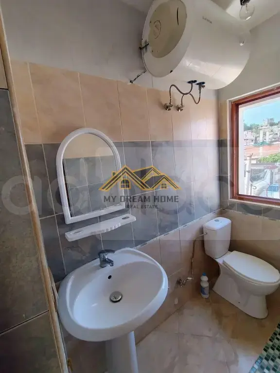 Apartament 1 room 70m² 2 floor