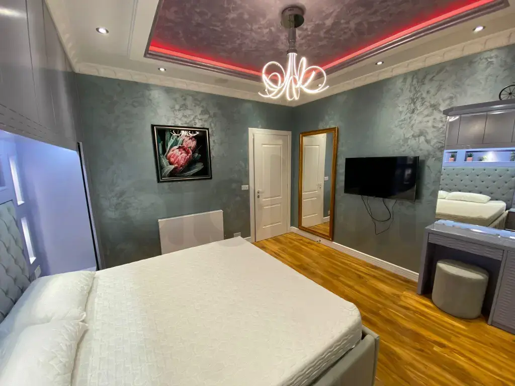 Apartament 2 rooms 90m² 3 floor