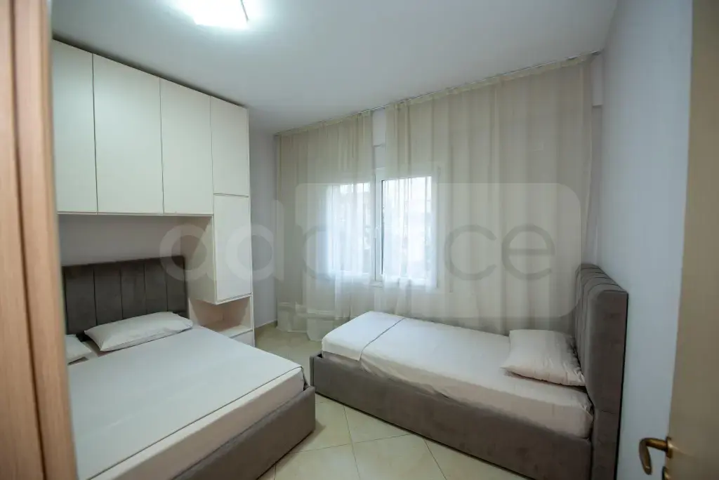 Apartament 2 I gjithë vendi 1 1 80 Lejohet pirja e duhanit Internet Kabina dushi Takëme/takëm Parkim falas