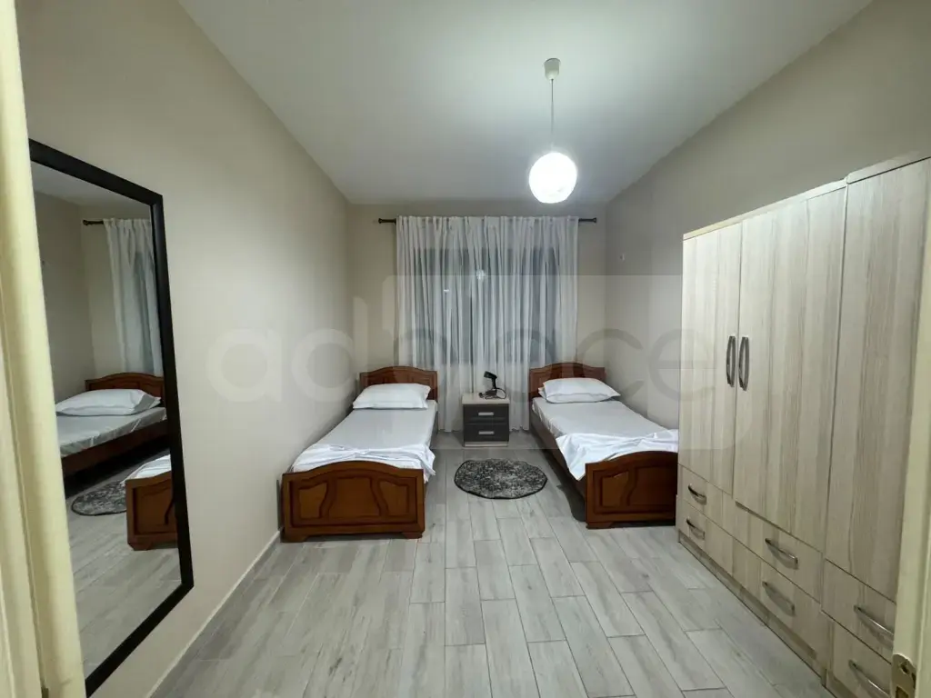 Apartament 2 dhoma 1 m² 4 kati