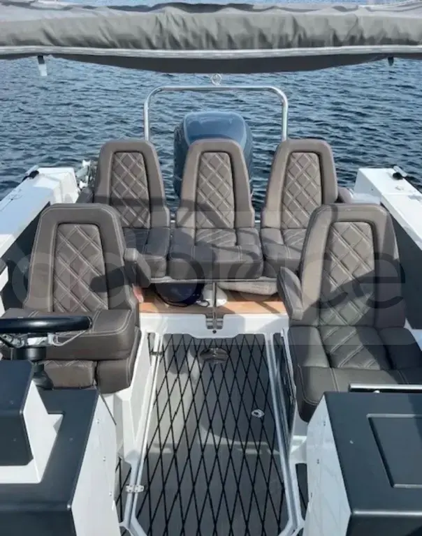 Motorë varkash Çdo Përdorur 2022 Në magazinë