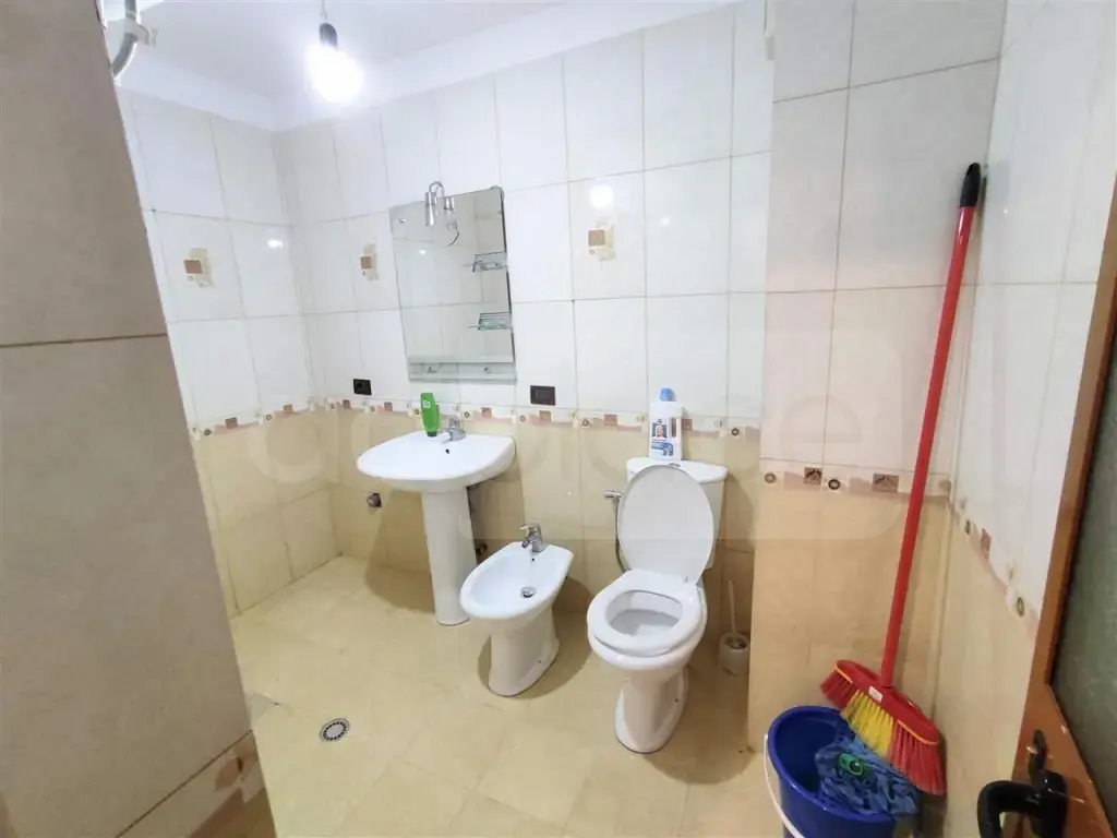Apartament 2 rooms 84m² 4 floor