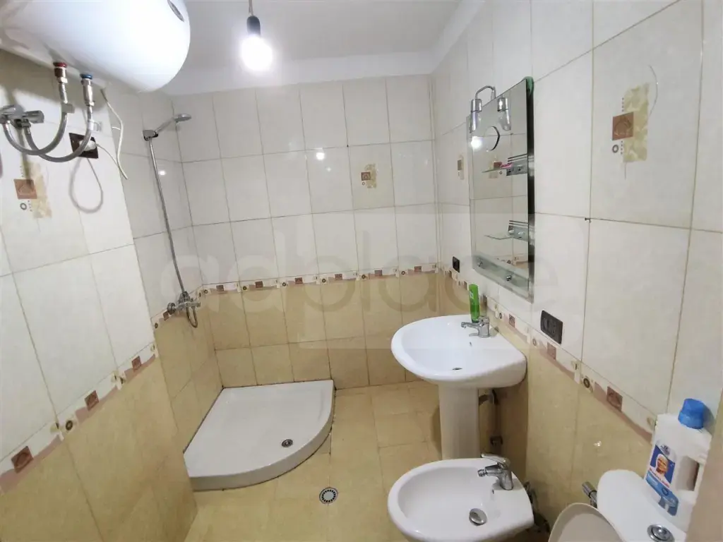 Apartament 2 rooms 84m² 4 floor
