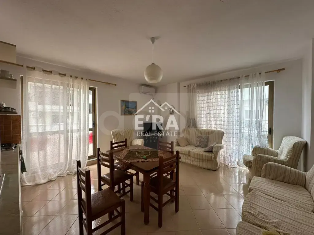 Apartament  82m² 3 floor