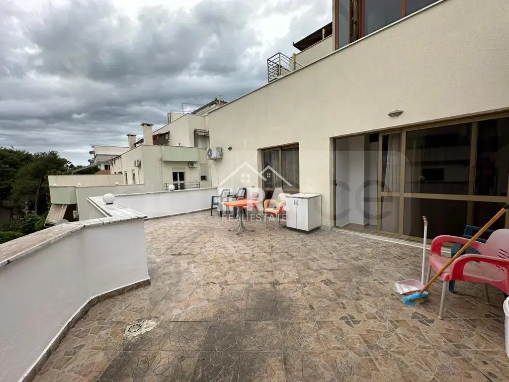 Apartament  82m² 3 floor