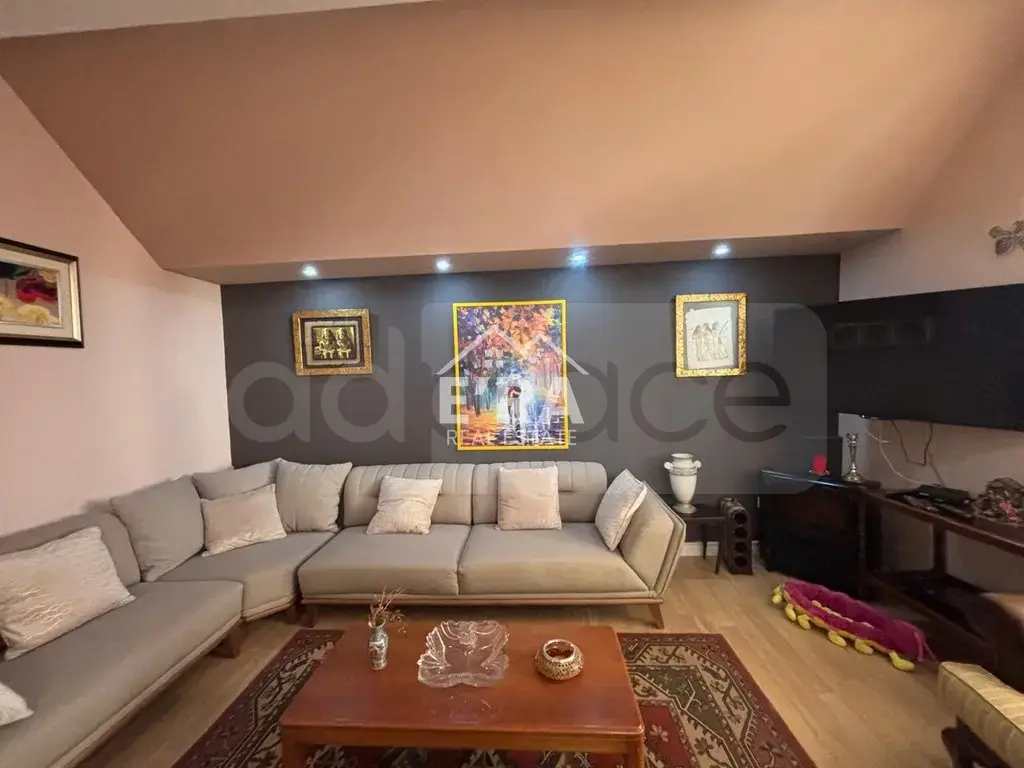 Apartament  263m² 9 floor