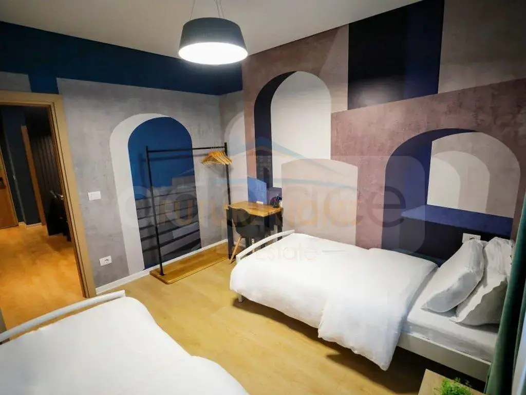 Apartament 3 rooms 80m² 2 floor