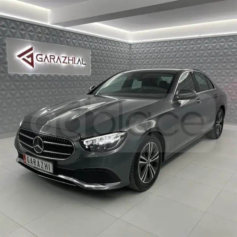 Mercedes-Benz E-Class W213  2020, 160 000 km
