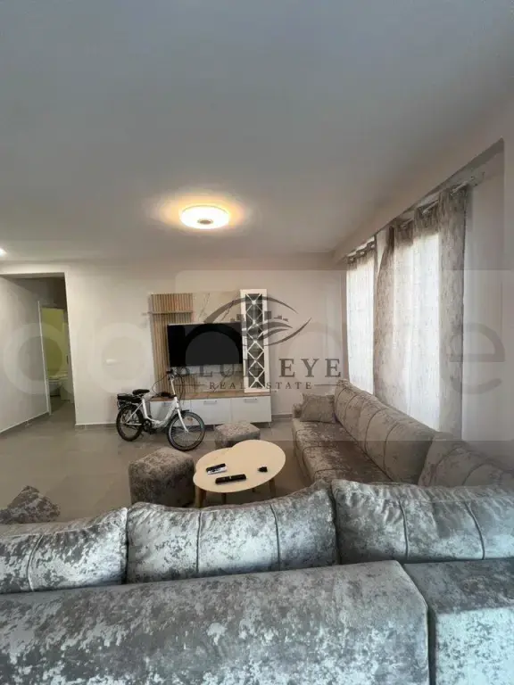 Apartament 4 rooms 150m² 1 floor