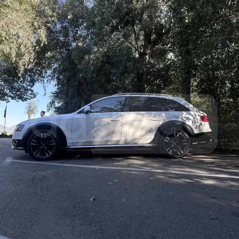 Audi A4 Allroad B8 Facelift  2014, 182 000 km