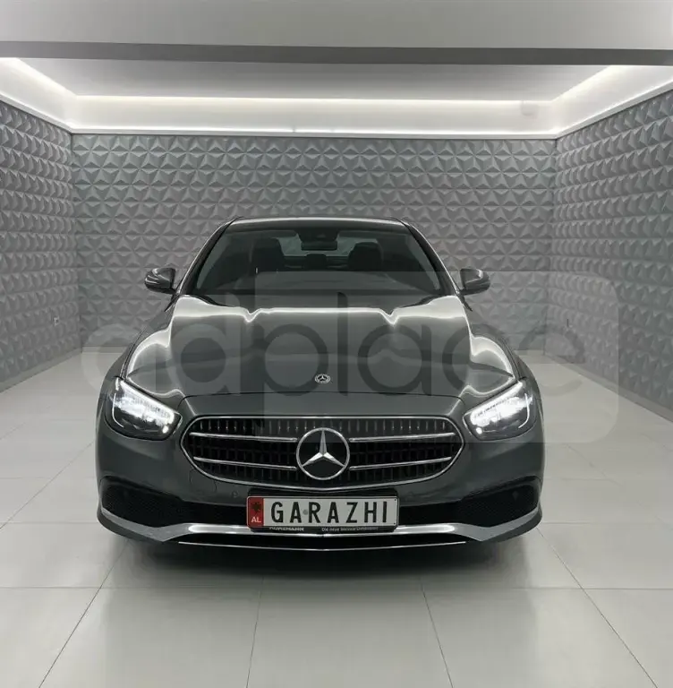 Mercedes-Benz E-Class W213  2020, 160 000 km