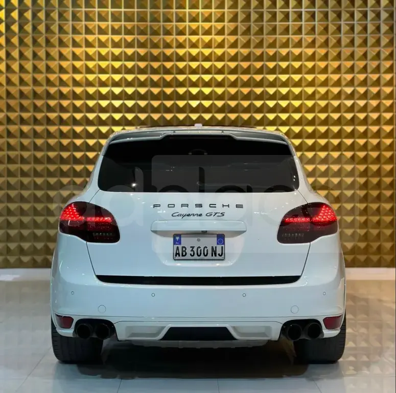 Porsche Cayenne II-958  2013, 191 000 km