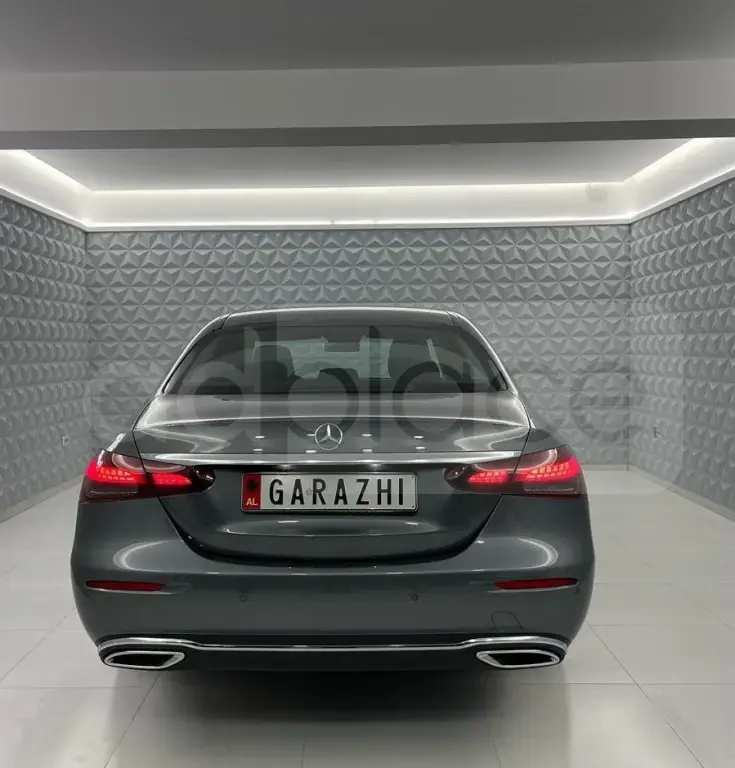 Mercedes-Benz E-Class W213  2020, 160 000 km