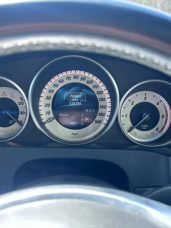 Mercedes-Benz E-Class W213  2016, 124 785 km