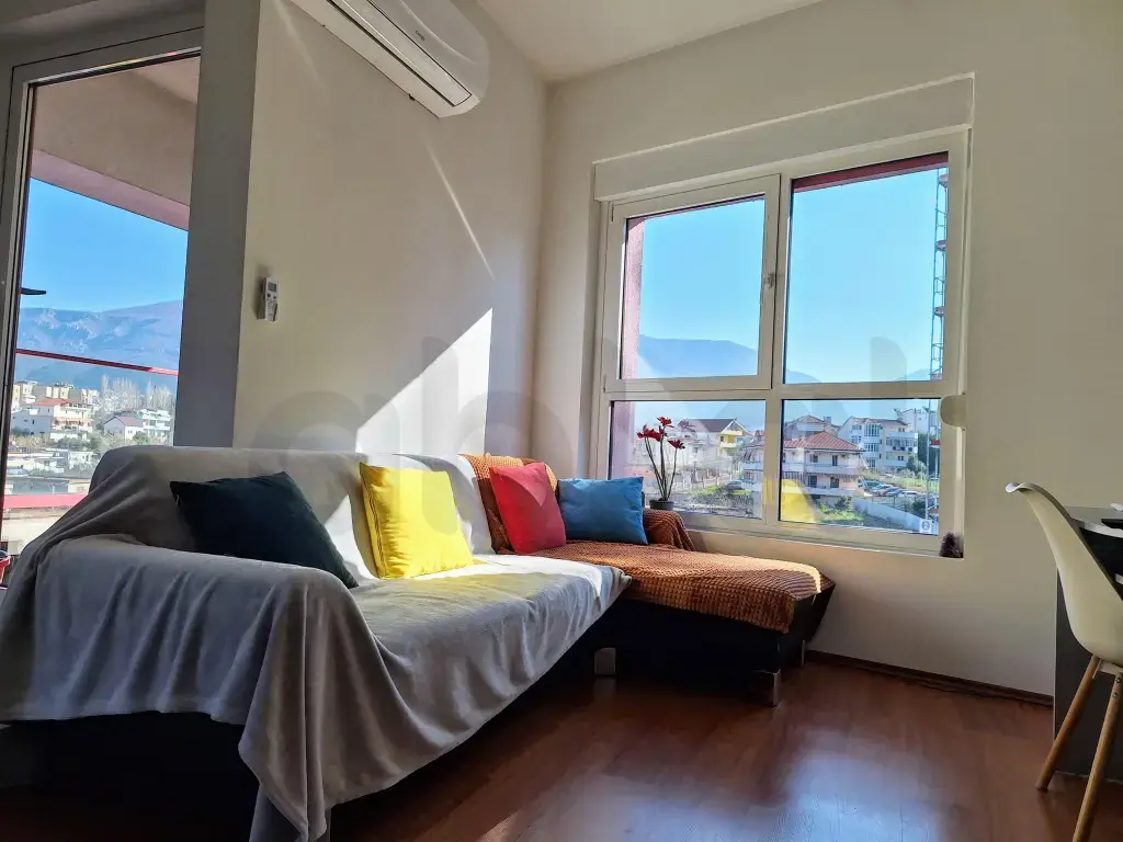 Apartament 2 rooms 97m² 4 floor