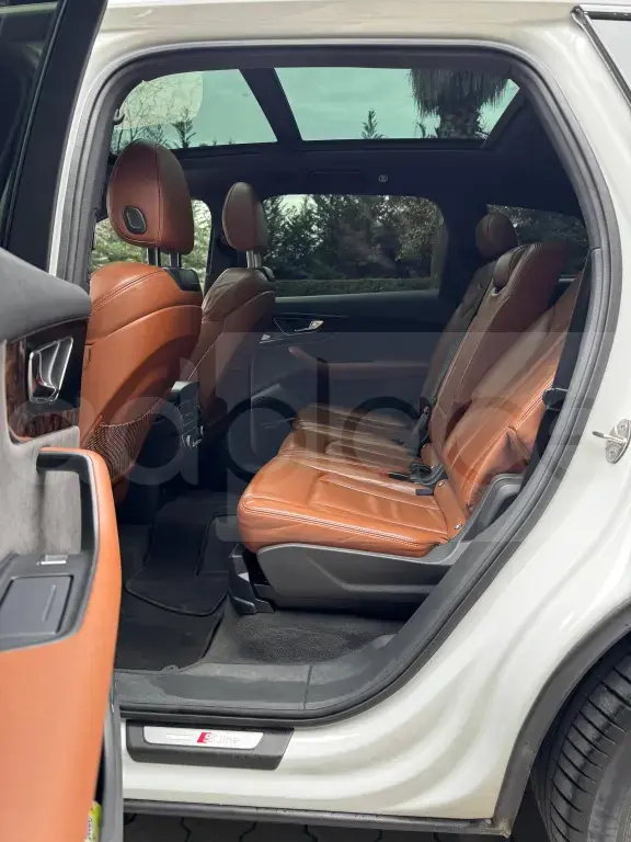 Audi Q7 4M  2016, 250 000 km