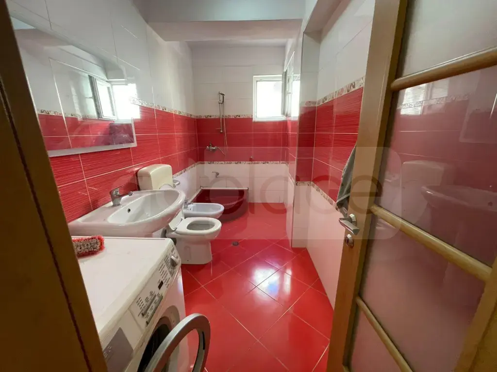 Apartament  56m² 5 floor