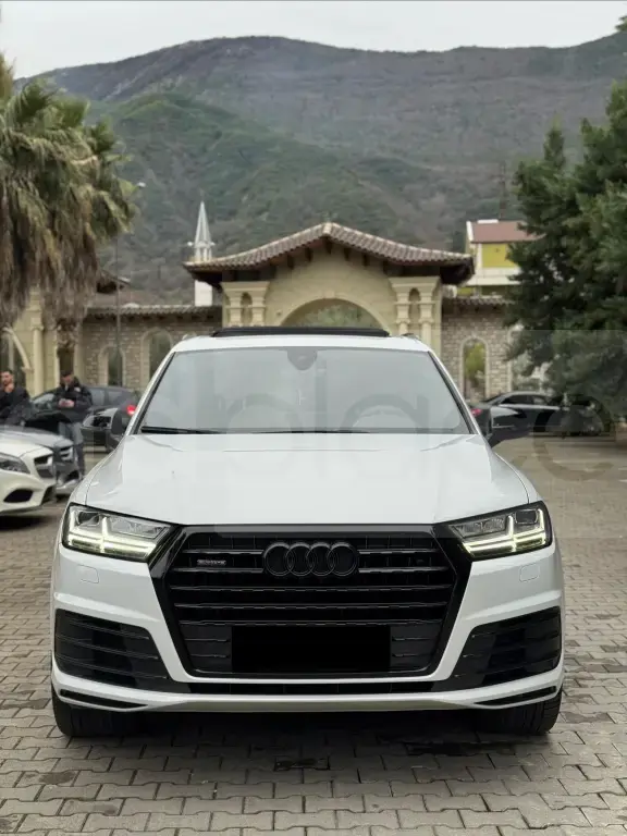 Audi Q7 4M  2016, 250 000 km