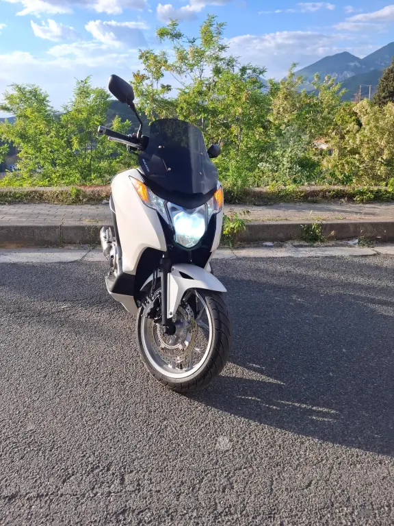 Honda Integra 700