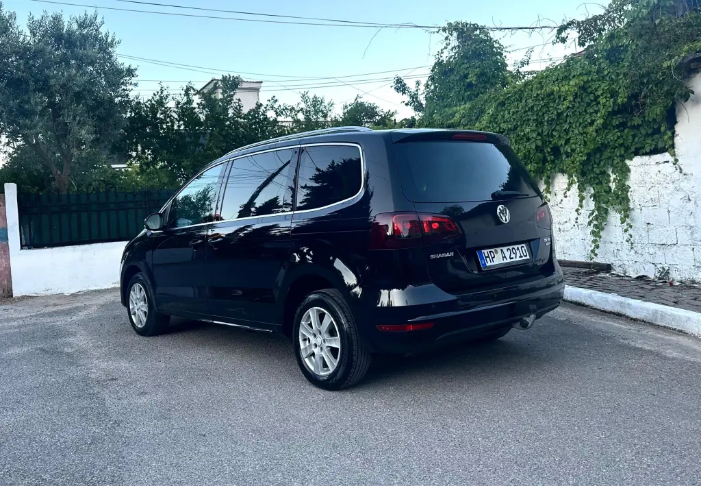 Volkswagen Sharan II  2011, 195 000 km