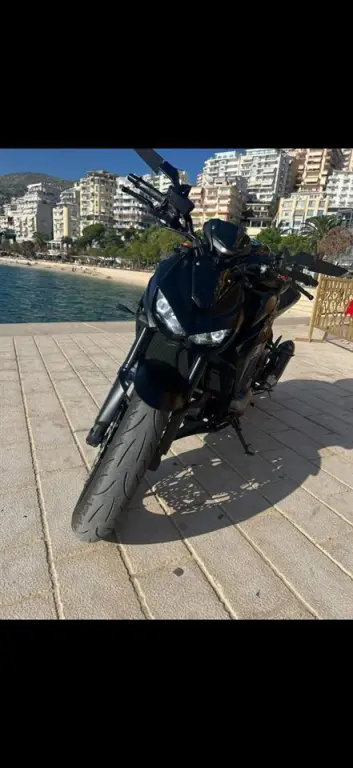 KAWASAKI Z 1000