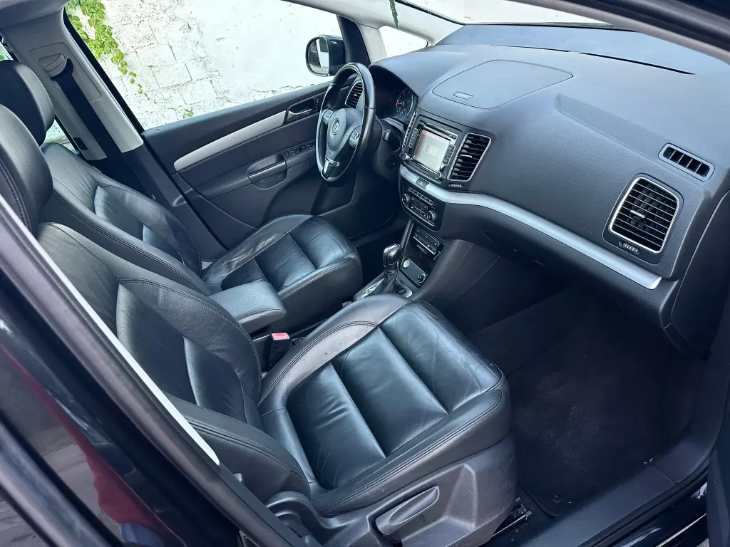 Volkswagen Sharan II  2011, 195 000 km