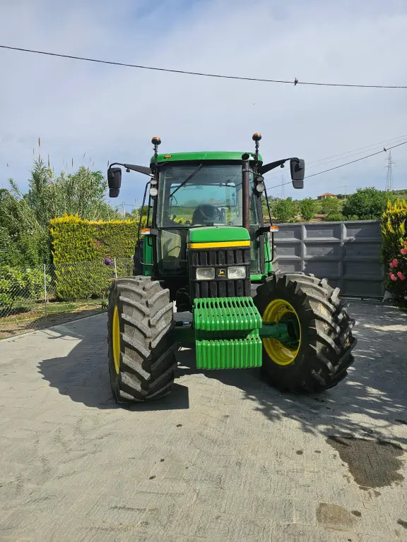 John deere 6410