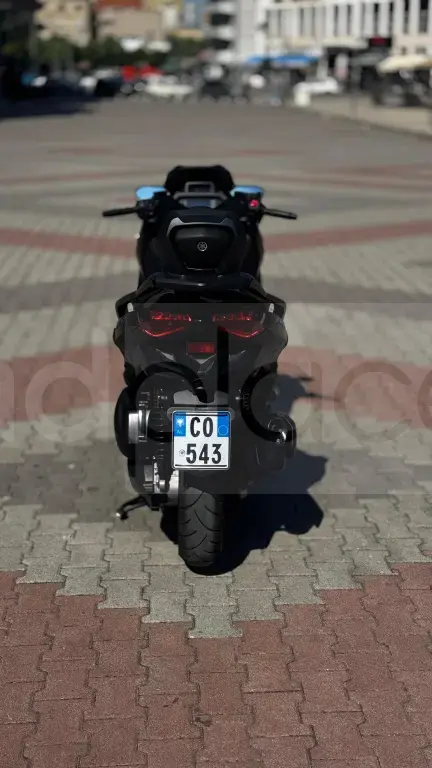 Yamaha Xmax