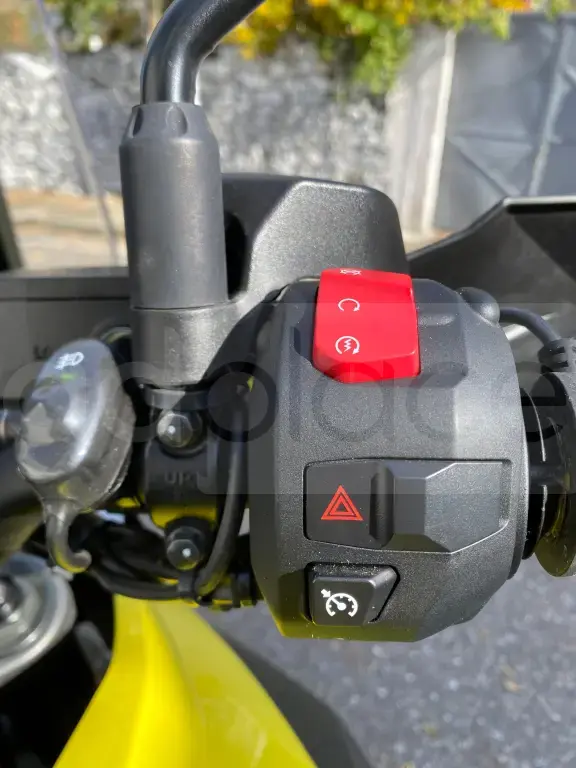 Suzuki V-Strom1050 XT(2021) Shitet&Ndrrohet