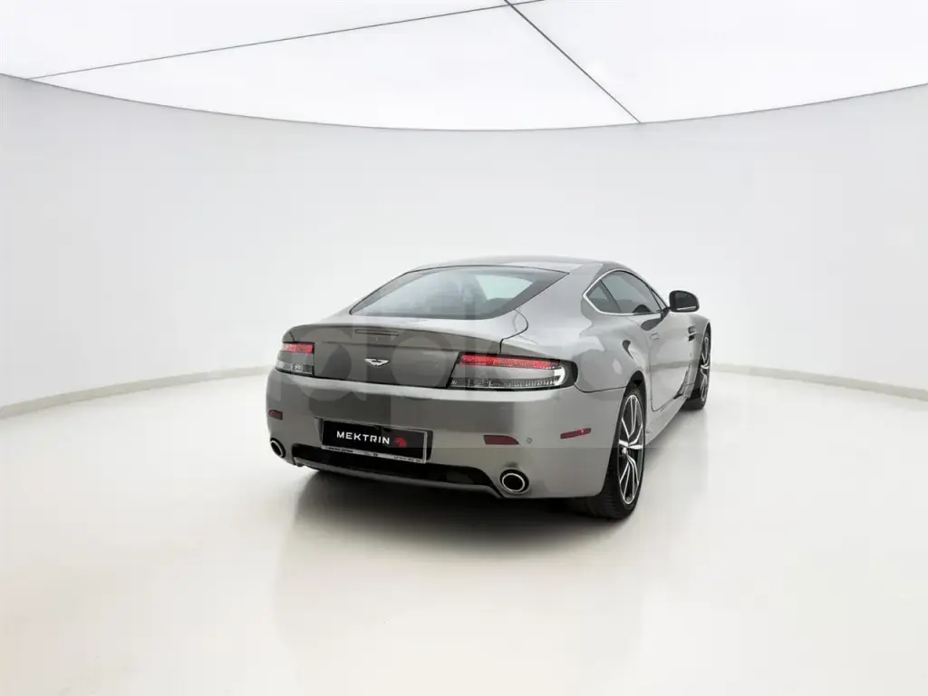 Aston Martin V12 Vantage I-VH  2010, 51 700 km